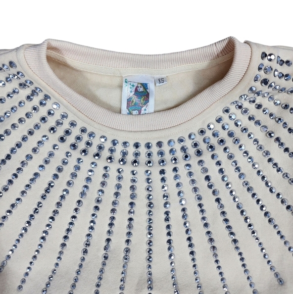 QOS  Beige Rhinestone Burst Bubble Top & Beige Rhinestone Burst Swing Short - Picture 5 of 8